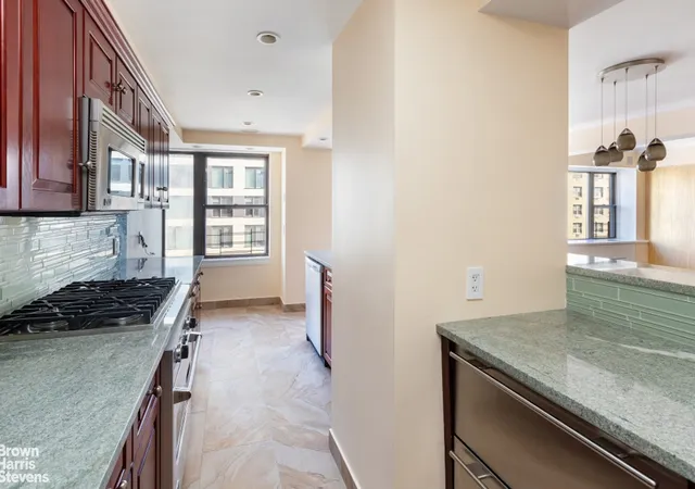Listing Photo 1 - Condo for sale in building located at 510 E 86Th St, New York City, NY 10028 - Unit #14C