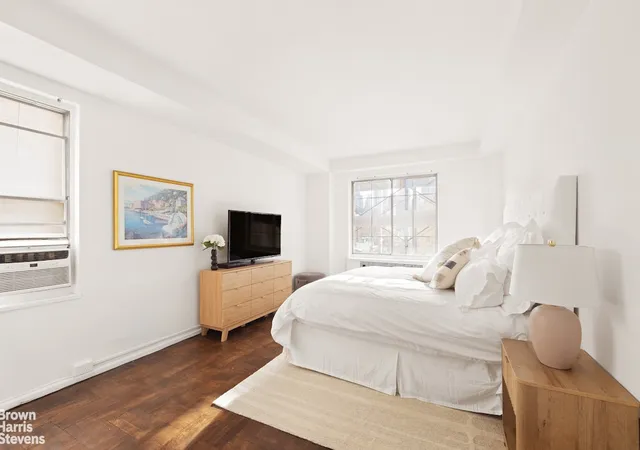 5th image of 880 5Th Ave #9K, New York City, NY 10021 | MLS# RLS20070413