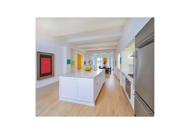 4th image of 15 Broad St, New York City, NY 10005