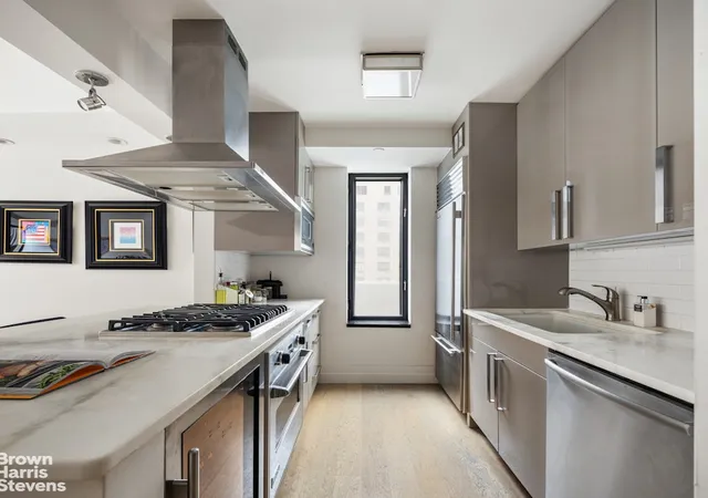 Listing Photo 4 - Condo for sale in building located at 211 Madison Ave, New York City, NY 10016 - Unit #7A