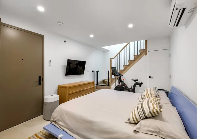 Listing Photo 5 - Condo for sale in building located at 373 Palmetto St, New York City, NY 11237 - Unit #1A