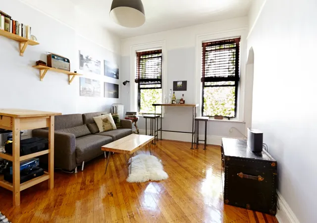 Photo 4 of Sale Pending at 89 Hanson Pl, Brooklyn, NY 11217 | MLS# RLS20070799 | Listing updated on 2026-05-15