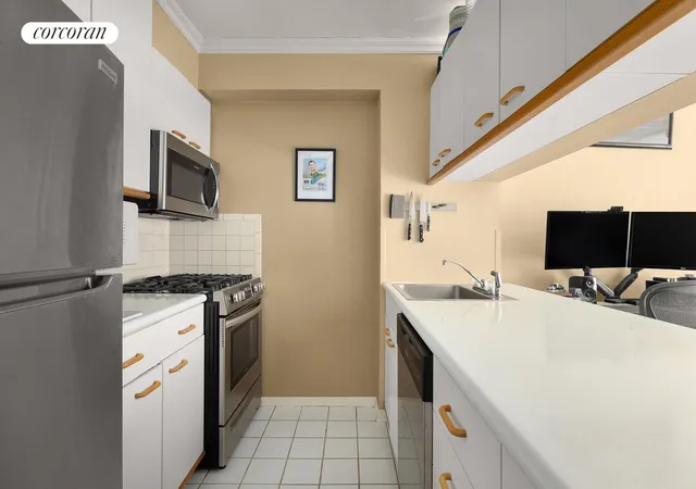 Photo 3 of Condo for sale at 350 W 50th Street #4C, New York, NY 10019 | MLS# RLS20070810 | Listing updated on 2026-05-20