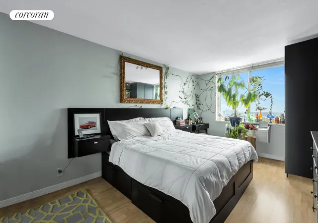 5th image of 118-18 Union Turnpike #21E, New York City, NY 11415 | MLS# RLS20070873