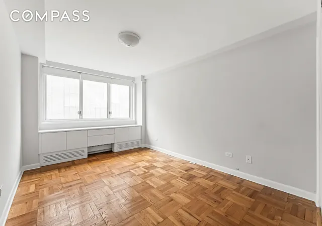 Photo 3 of House for sale at 20 E 68th Street #11B, New York, NY 10065 | MLS# RLS20070886 | Listing updated on 2026-04-24