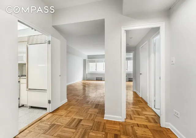 Photo 4 of House for sale at 20 E 68th Street #11B, New York, NY 10065 | MLS# RLS20070886 | Listing updated on 2026-04-24