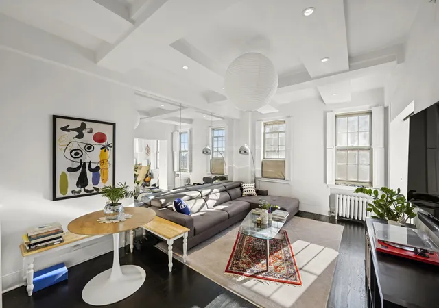 Homes for sale in New York City, NY | 24 5Th Ave #1609, New York City, NY 10011 | MLS# RLS20070917