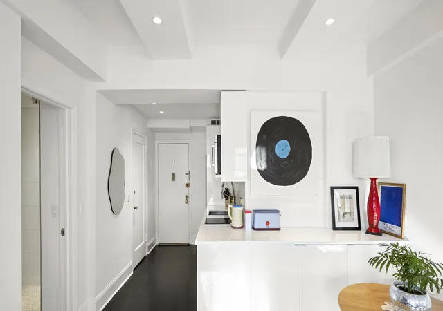 Photo 4 of House for sale at 24 5th Avenue #1609, New York City, NY 10011 | MLS# RLS20070917 | Listing updated on 2026-08-04