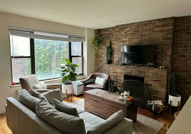 Photo 3 of Townhouse for sale at 681 Greenwich St #1, New York, NY 10014 | MLS# RLS20071090 | Listing updated on 2026-07-06