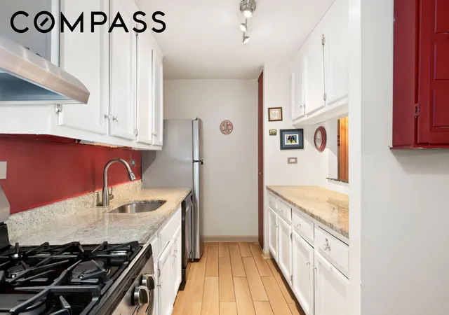Homes for sale in New York City, NY | 531 Main St #509, New York City, NY 10044 | MLS# RLS20070643