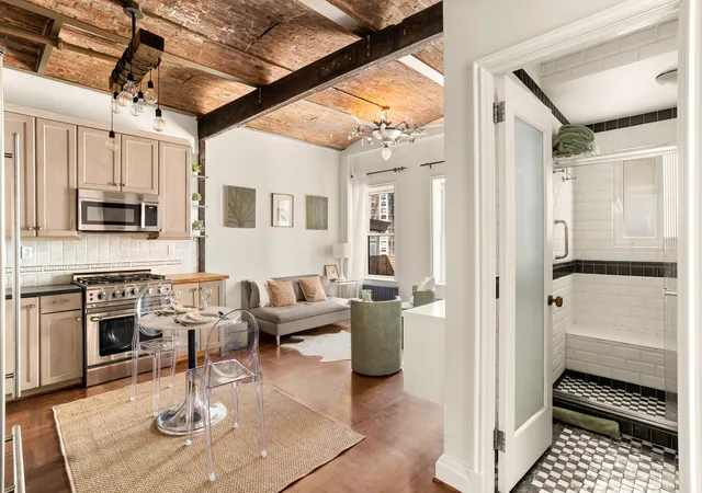 1st image of 205 W 57th St #11DB, New York City, NY 10019 | MLS# RLS20071161