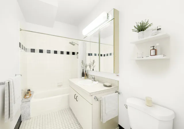 Photo 4 of House for sale at 111 W 67th Street #24B, New York, NY 10023 | MLS# RLS20071179 | Listing updated on 2026-06-30
