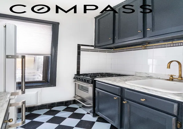 Homes for sale in New York City, NY | 121 E 88Th St #3A, New York City, NY 10128 | MLS# RLS20071250