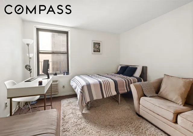 Homes for sale in New York City, NY | 649 2Nd Ave, New York City, NY 10016