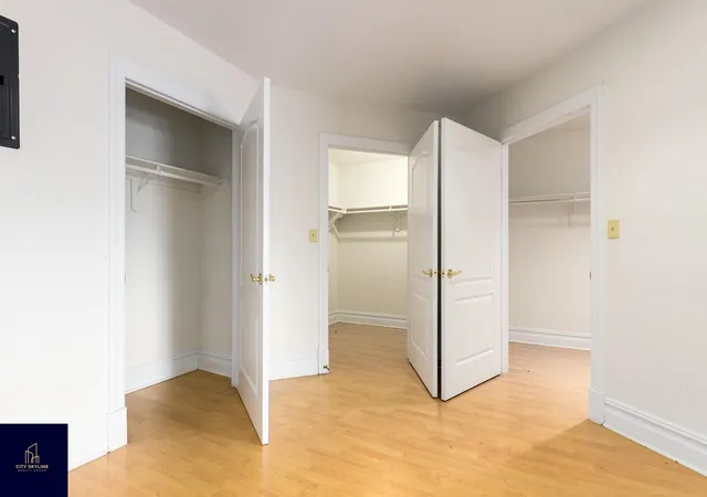 2nd image of 19-19 24Th Ave, Astoria, NY 11102