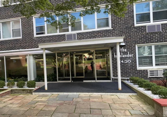 2nd image of 164-20 Highland Ave #9-T, New York City, NY 11432 | MLS# RLS20071376