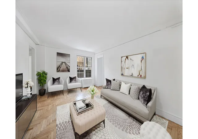 Homes for sale in New York City, NY | 230 W End Ave, New York City, NY 10023