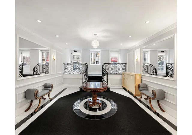 3rd image of 18 E 62Nd St, New York City, NY 10065 | MLS# RLS20071497