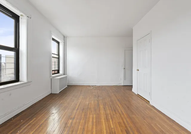 3rd image of 1715 Nelson Ave #4F, New York City, NY 10453 | MLS# RLS20071541