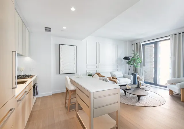 Homes for sale in New York City, NY | 500 W 45Th St #621, New York City, NY 10036 | MLS# RLS20071573