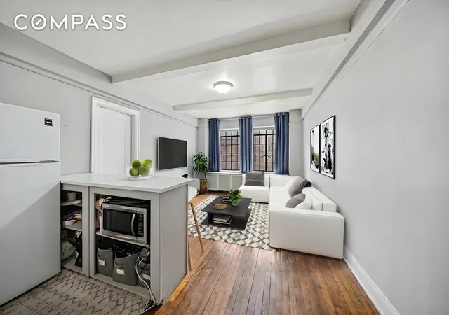 Photo 2 of Condo for sale at 5 Tudor City Pl #912, New York, NY 10017 | MLS# RLS20071634 | Listing updated on 2026-03-10