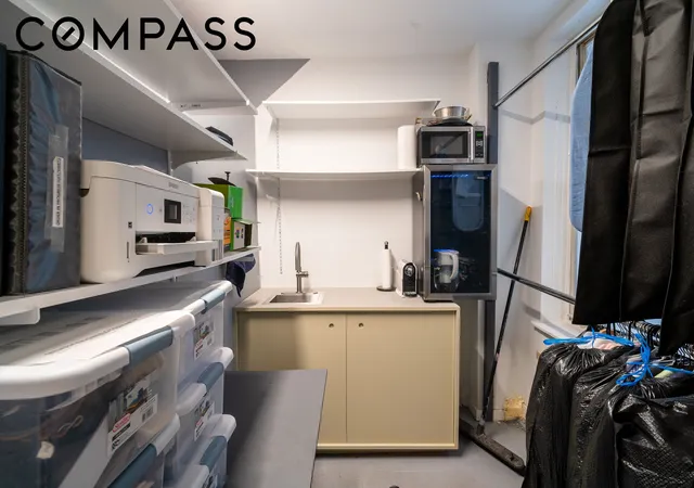 Photo 4 of House for sale at 46 Carmine St, New York, NY 10014 | MLS# RLS20071662 | Listing updated on 2026-06-10