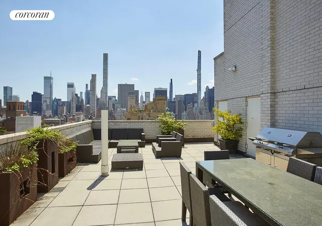 12th image of 900 5th Ave #6A, New York, NY 10021 | MLS# RLS20071727