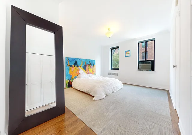 1st image of 31 Nagle Ave #4V, New York City, NY 10040 | MLS# RLS20071804