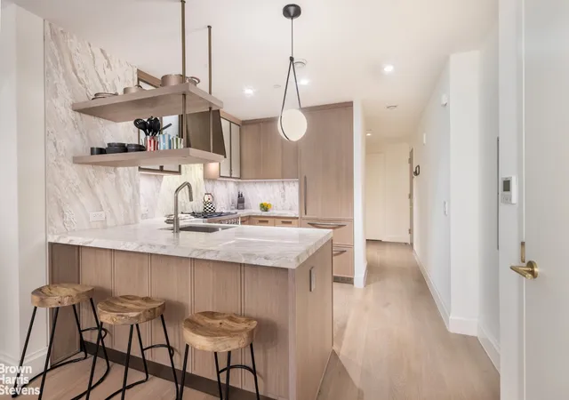 Listing Photo 4 - Condo for sale in building located at 214 W 72Nd St, New York City, NY 10023 - Unit #2B