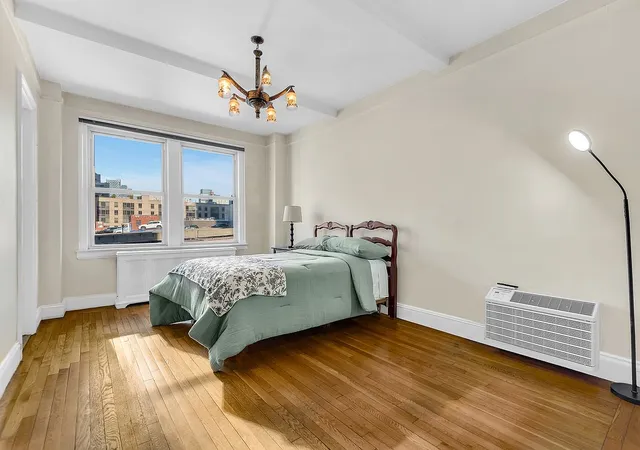 Photo 3 of House for sale at 400 E 59th Street #8-F, New York, NY 10022 | MLS# RLS20071873 | Listing updated on 2026-07-16