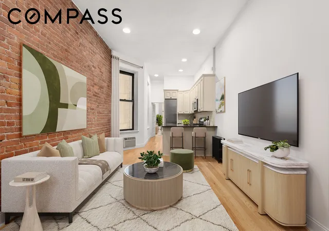 Homes for sale in New York City, NY | 227 E 87Th St, New York City, NY 10128