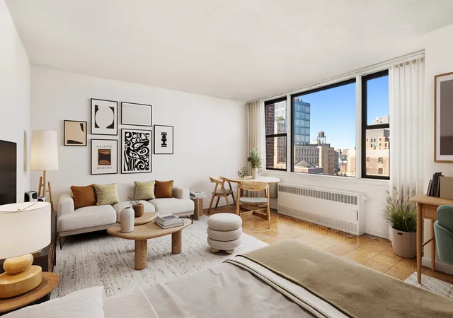 2nd image of 200 W 79th St #17A, New York, NY 10024 | MLS# RLS20071913