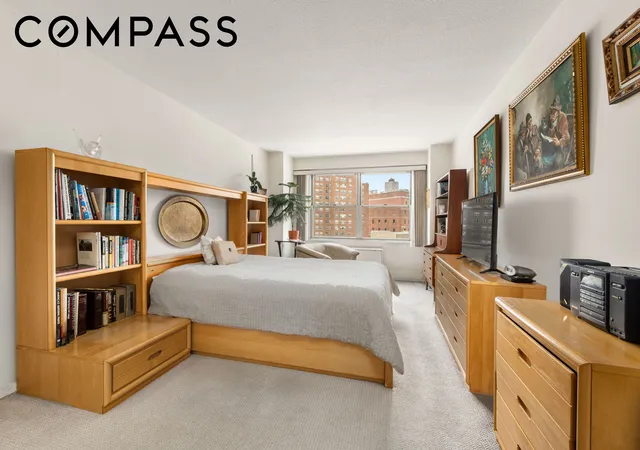 5th image of 70-31 108Th St #6E, Forest Hills, NY 11375 | MLS# RLS20072105