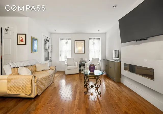 Photo 2 of Single family home for sale at 621 Putnam Ave, Brooklyn, NY 11221 | MLS# RLS20072236 | Listing updated on 2026-03-10