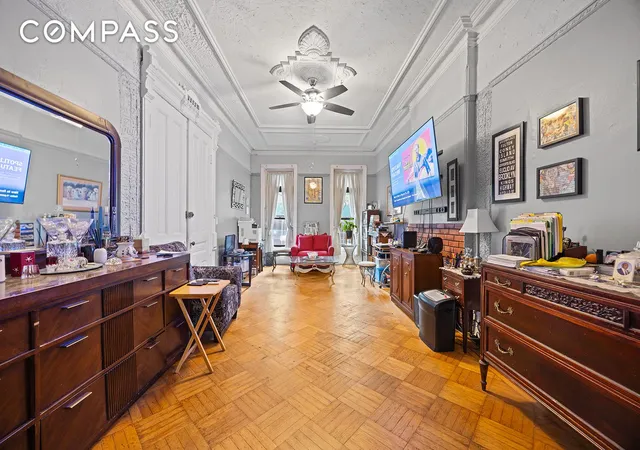 Photo 4 of Single family home for sale at 621 Putnam Ave, Brooklyn, NY 11221 | MLS# RLS20072236 | Listing updated on 2026-03-10