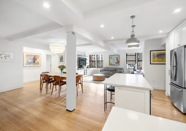 Homes for sale in New York City, NY | 60 E 9Th St, New York City, NY 10003