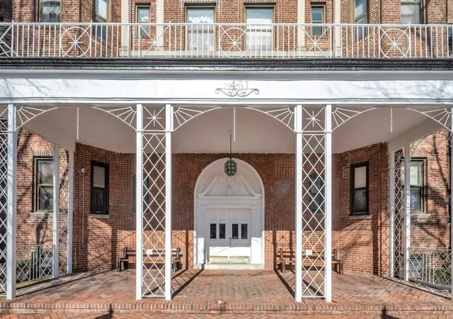 5th image of The Beverly House, New York, NY 11415