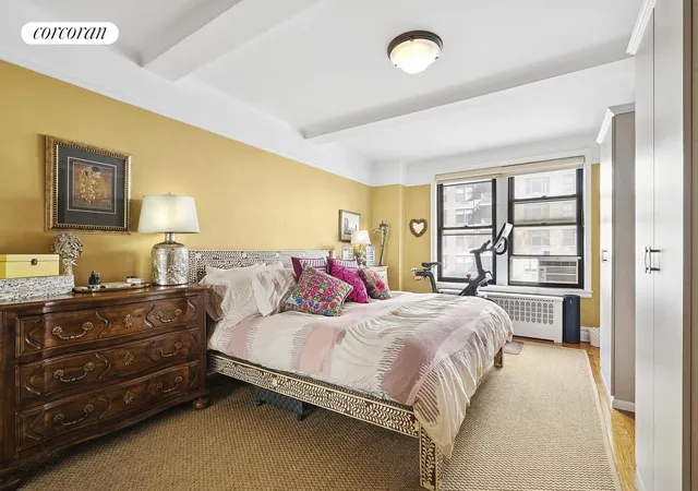 2nd image of 308 E 79Th St, New York City, NY 10075