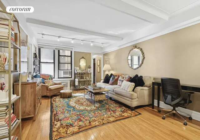 3rd image of 308 E 79Th St, New York City, NY 10075