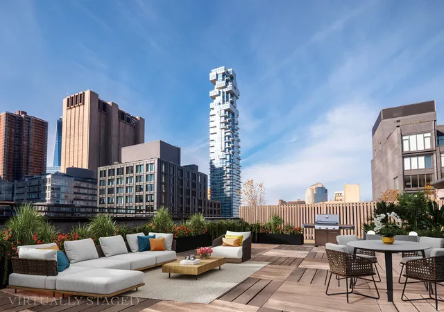 Multi family home for sale at 366 Broadway #PH12B, New York, NY 10013 | MLS# RLS20072368