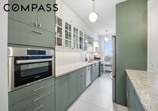 2nd image of 76-12 35Th Ave, New York, NY 11372