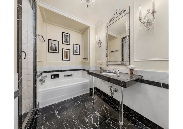 Photo 3 of House for sale at 781 5th Avenue #1611, New York, NY 10022 | MLS# RLS20072439 | Listing updated on 2026-06-24