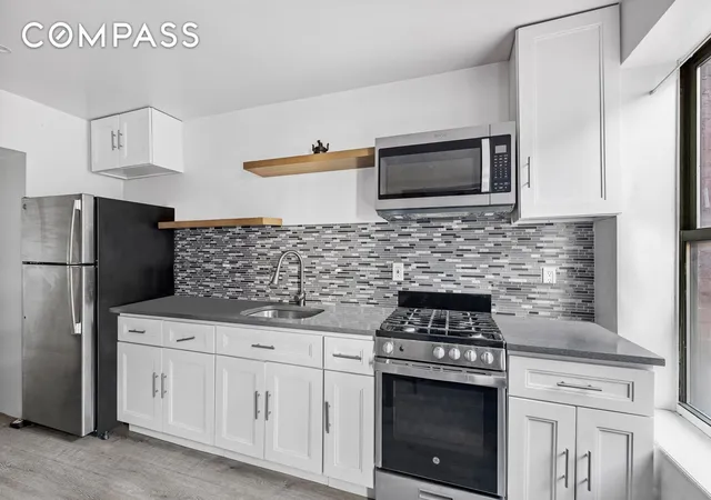 Listing Photo 5 - Condo for sale in building located at 498 W 55Th St, New York City, NY 10019 - Unit #5S