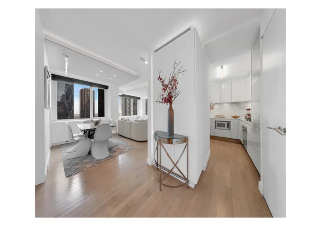 Photo 4 of House for sale at 322 W 57th Street #51M1, New York, NY 10019 | MLS# RLS20072498 | Listing updated on 2026-07-03