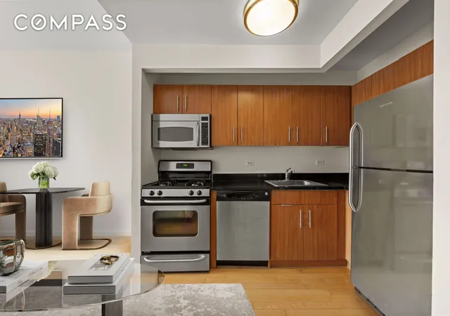 5th image of 20 West St #41D, New York, NY 10004 | MLS# RLS20072357