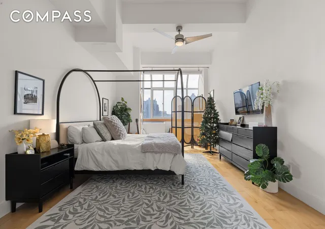 Homes for sale in New York City, NY | 310 E 46Th St #22U, New York City, NY 10017 | MLS# RLS20072650