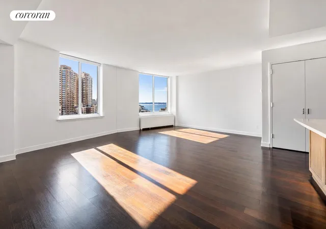 2nd image of 333 Rector Pl #PHS2, New York City, NY 10280 | MLS# RLS20072659