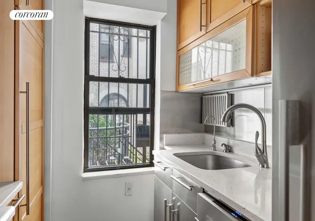 Photo 3 of House for sale at 179 Ocean Pkwy #1E, Brooklyn, NY 11218 | MLS# RLS20072730 | Listing updated on 2026-05-20