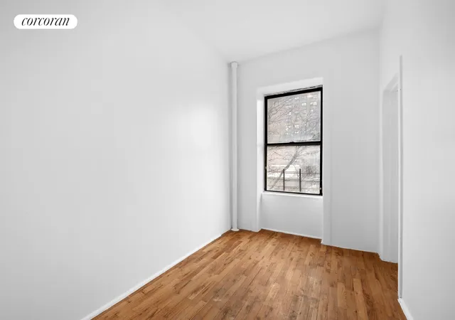 Listing Photo 4 - Condo for sale in building located at 2263 2nd Ave, New York City, NY 10035