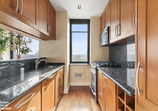 Photo 4 of House for sale at 235 E 40th Street #40G, New York, NY 10016 | MLS# RLS20072782 | Listing updated on 2026-05-13